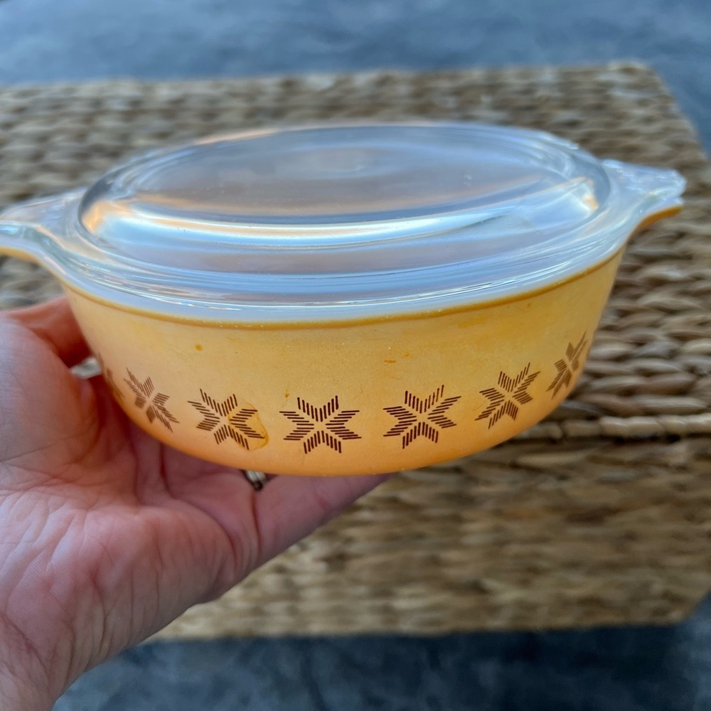 Pyrex Yellow Town And Country Cross Stitch Milk Glass Casserole Dish With Lid